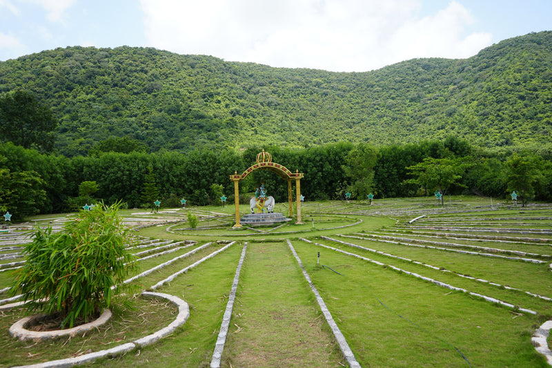 Kadiyam Rajasri Nursery 𝑳𝒂𝒏𝒅𝒔𝒄𝒂𝒑𝒆 𝑷𝒓𝒐𝒋𝒆𝒄𝒕𝒔